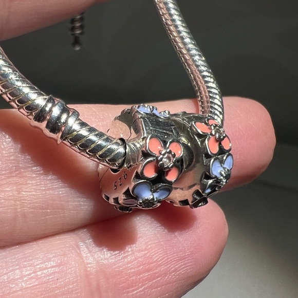 PAIR*** Pink & Purple Flowers Clip Charms - Picture 9 of 16